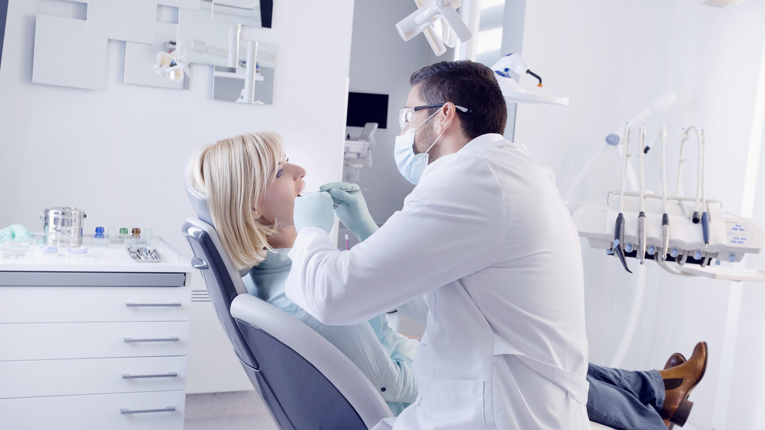 Dentist in Highland, IN